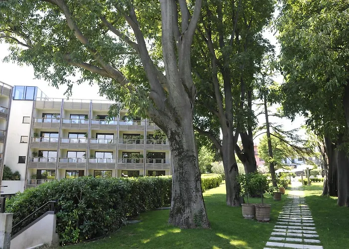 Acquaviva Del GardaAlbergo